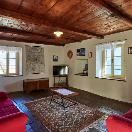 Holiday Il Cortile By Interhome Feriehus Pianello Del Lario